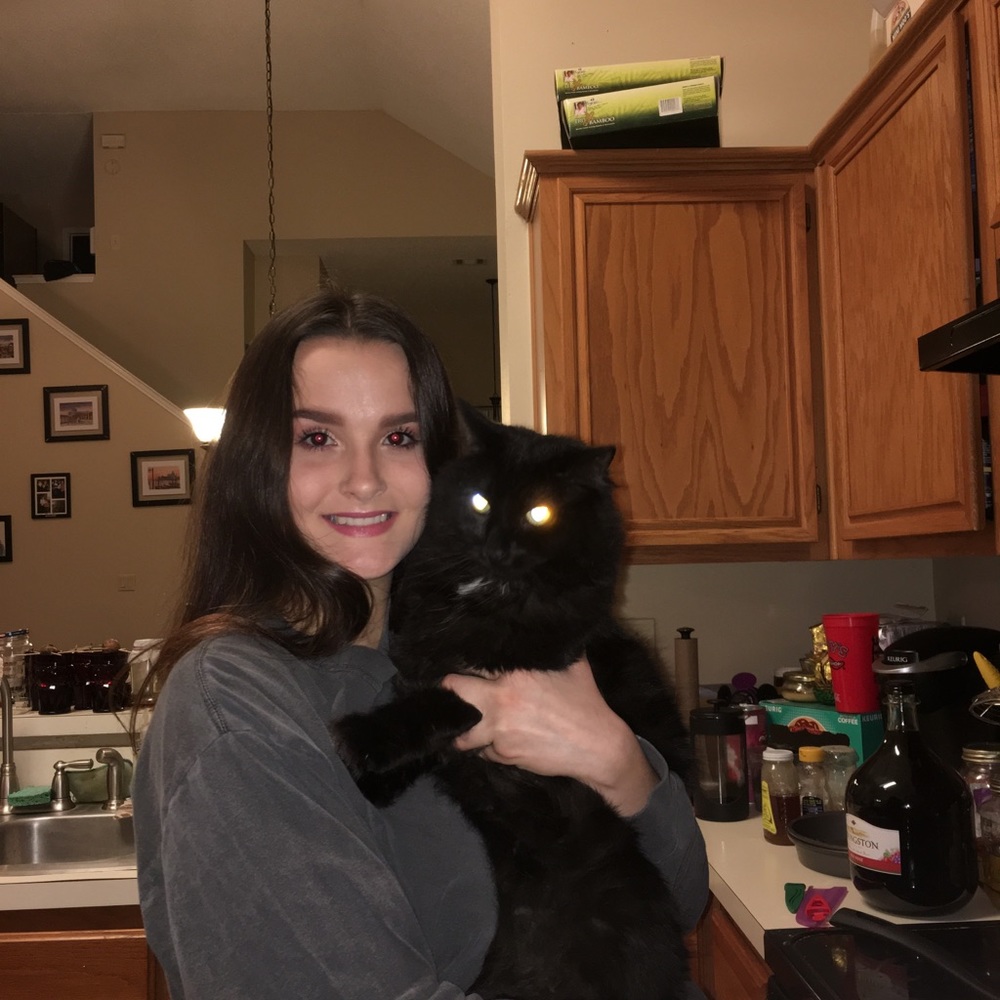 Meet your Posher, Katie